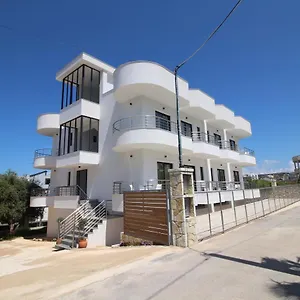 J&b , Ksamil Arnavutluk