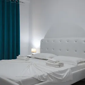 rezervați aici