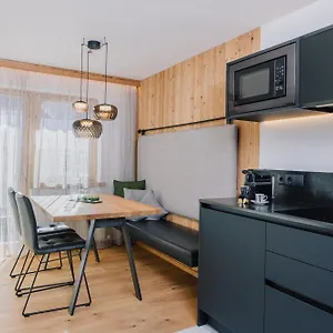 Alpinlounge Rätia Apartment Ischgl
