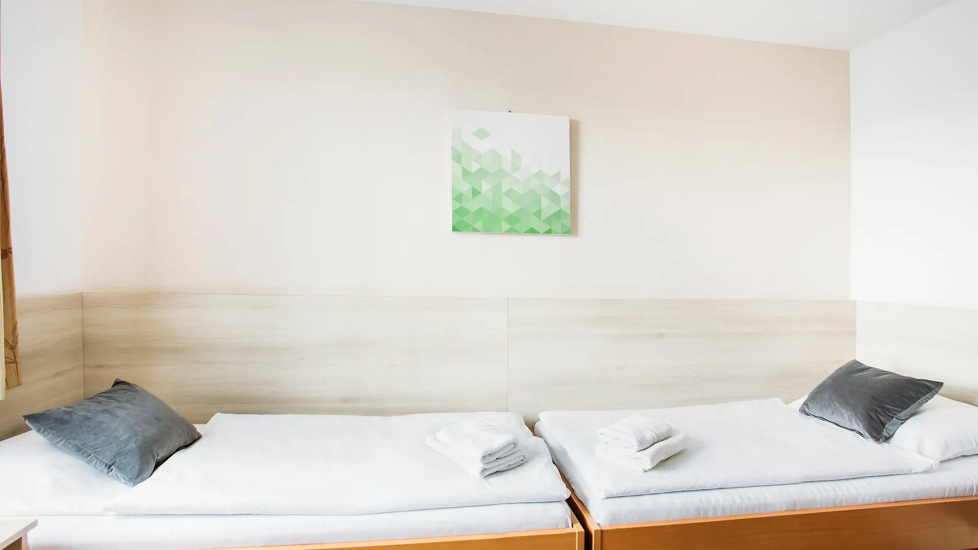 **  Mynext - Hotel Rudy Βιέννη Αυστρία